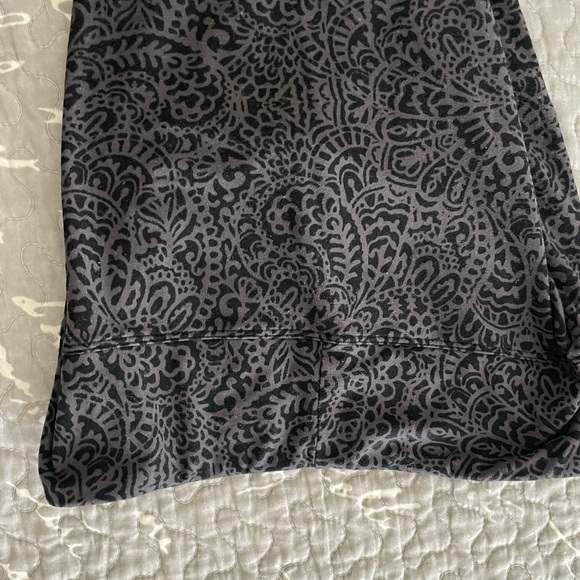 Leggings - Picture 2 of 3